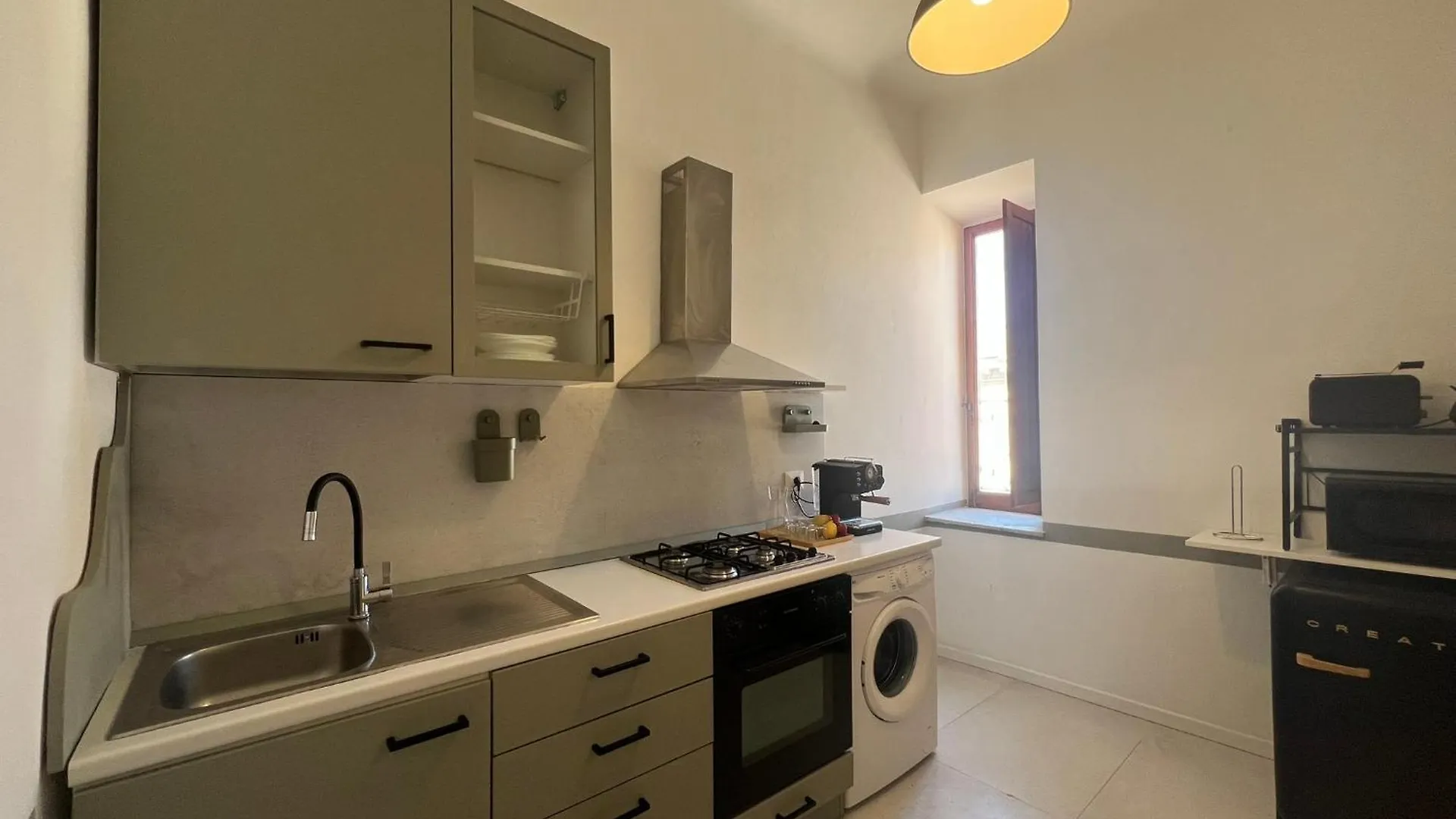 Penthouse 23 - Vatican Charming Apartment location